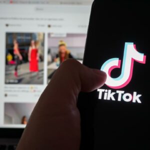 Tiktok collecte massivement des données utilisateurs sans autorisation