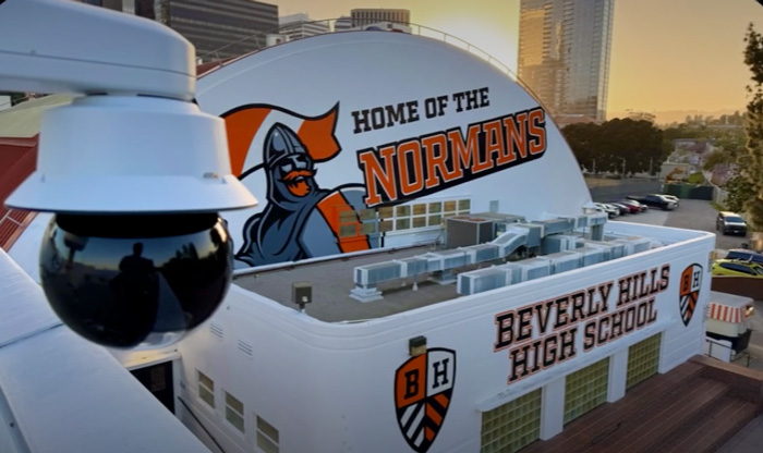 Le lycée de Beverly Hills en Californie - Surveillance et IA