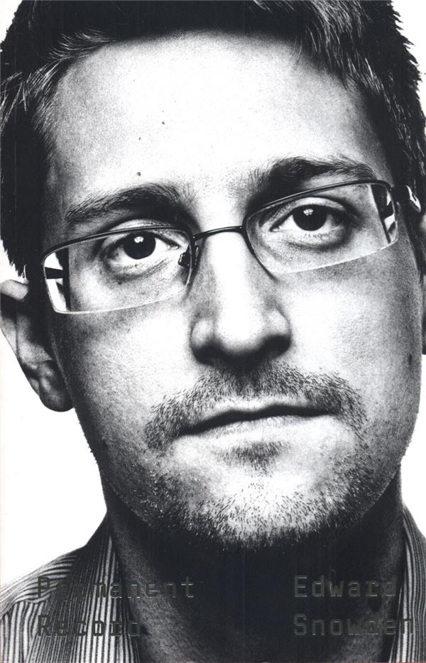 Edward Snowden dénonce le programme de surveillance global des États-Unis.